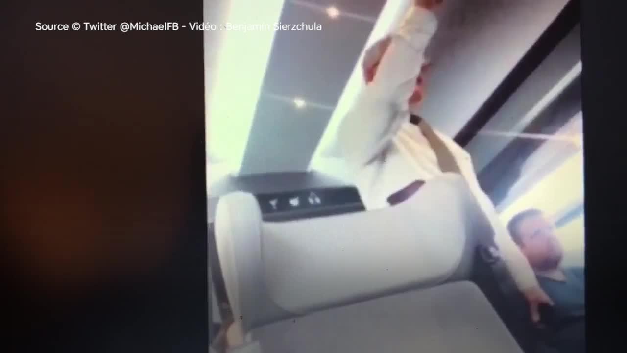 FEMME ACTUELLE - Retard sur un TGV: le patron de la SNCF, à bord, en fait l'annonce aux passagers