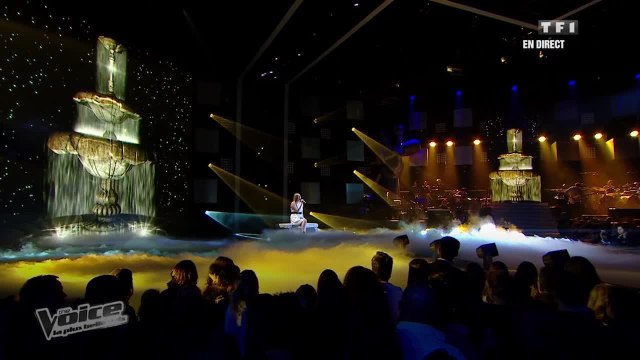 FEMME ACTUELLE - Si t'étais là : Louane sort une chanson bouleversante sur ses parents disparus