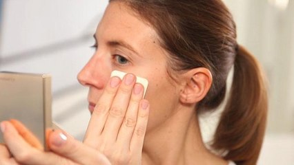 FEMME ACTUELLE : 3 gestes à connaître quand on a la peau grasse