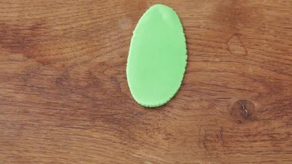 FEMME ACTUELLE - Comment faire une citrouille en pâte à sucre ?