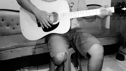 Lagu ciptaan sendiri - menanti hari berganti