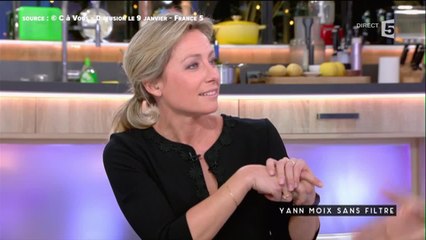 FEMME ACTUELLE - Tension palpable entre Anne-Sophie Lapix et Yann Moix dans C à vous