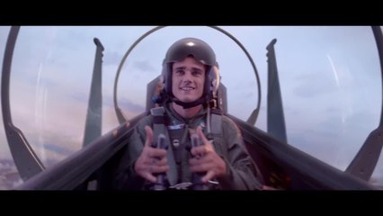 FEMME ACTUELLE - Quand Antoine Griezmann joue le coach love pour Puma