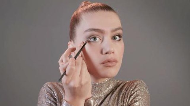 Tutoriel maquillage : le smoky eyes léger (vidéo)