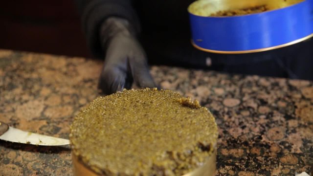 FEMME ACTUELLE - Qu’est ce que le caviar ?