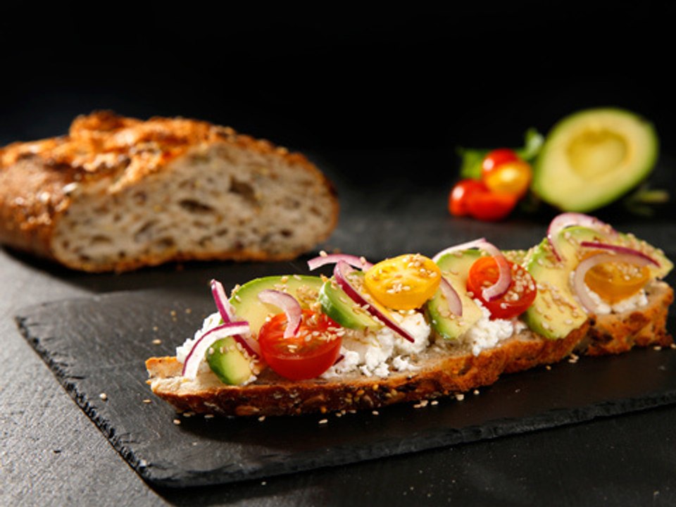 Tartine avocat chèvre