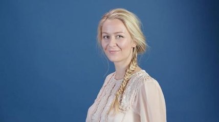 Tutoriel coiffure : la tresse épi (vidéo)