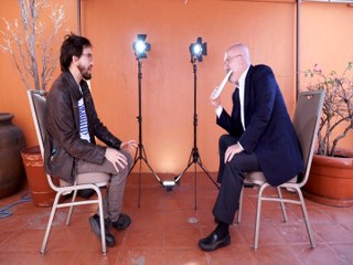 Daniel Saldaña, autor de “Aviones sobrevolando un monstruo” | En 15