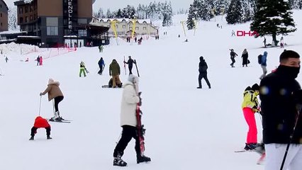 Otellerde yer kalmadı! Yeni yıla Uludağ'da girmenin tek kişilik bedeli 3 bin 500 lira