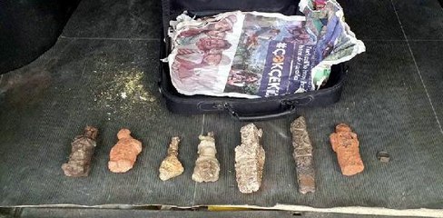 BİTLİS'TE TARİHİ ESER KAÇAKÇILARINA GÖZALTI