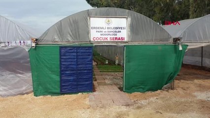 SULUKLARIYLA FİDANLARA CAN SUYU, GELECEĞE UMUT VERİYORLAR