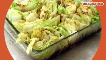 Salada de acelga com alho e gengibre frito