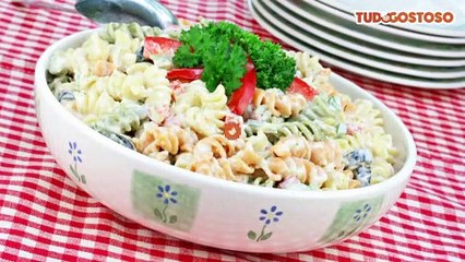 Salada de macarrão com maionese simples
