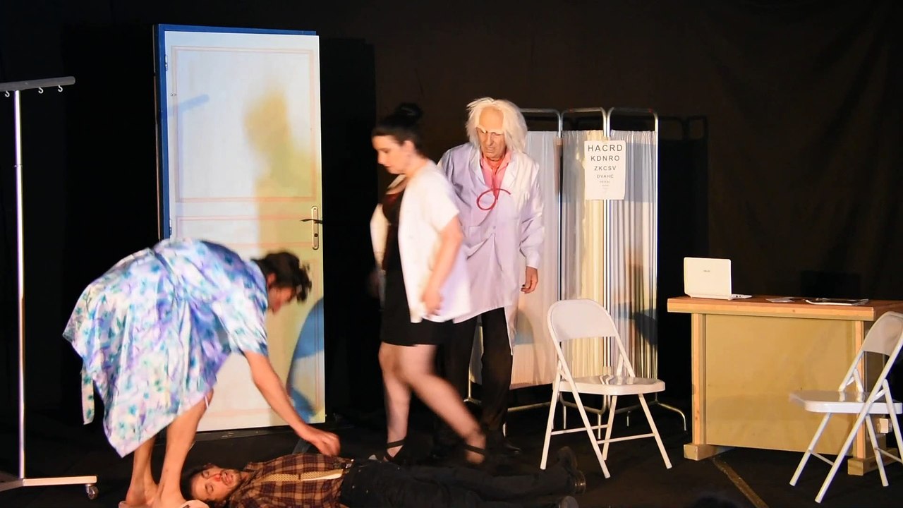 Extraits pièce de théâtre : "Es Nourmal"