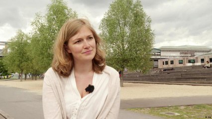 كيف نصنع السعادة بأيدينا