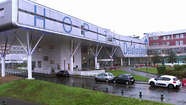 Francia alle prese con la quinta ondata di Covid: mancano operatori sanitari