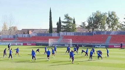 Vinicius Júnior e Paquetá testam positivo para covid-19