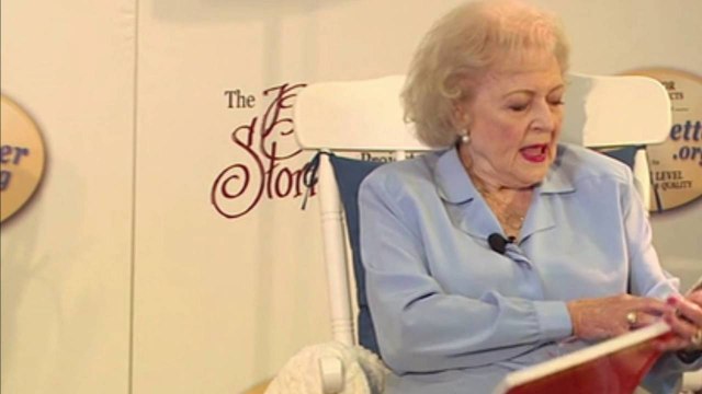 Betty White Says the Key to Her Diet Is 'to Avoid Anything Green'