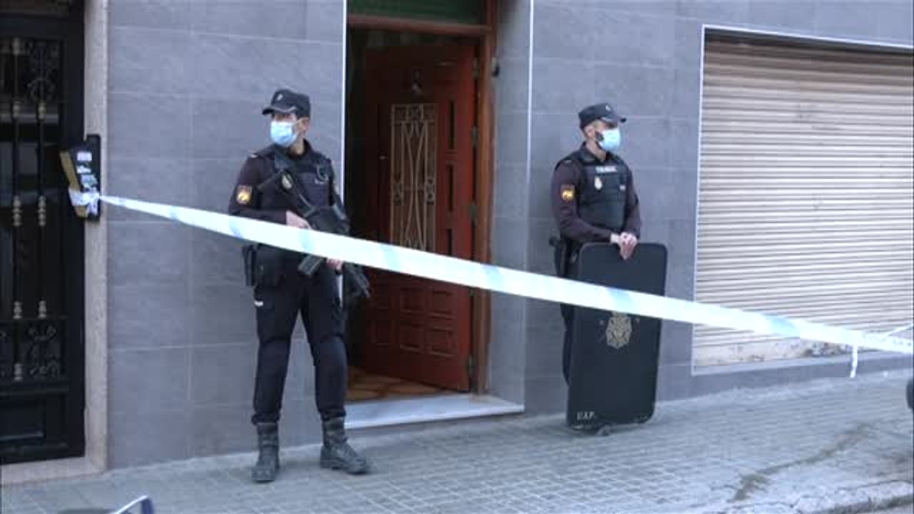 El presunto asesino de Elche detenido después de atrincherarse con rehenes