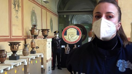 Descargar video: Dagli Usa a Roma, recuperati 200 reperti archeologici trafugati: 