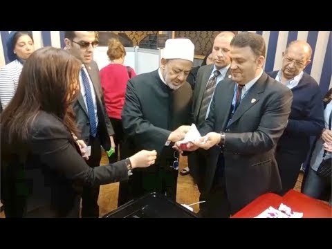 شيخ الأزهر يدلي بصوته في الاستفتاء على التعديلات الدستورية