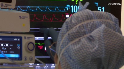 Γαλλία: Μεγάλες ελλείψεις προσωπικού στα νοσοκομεία – Εξαντλημένοι γιατροί και νοσηλευτές