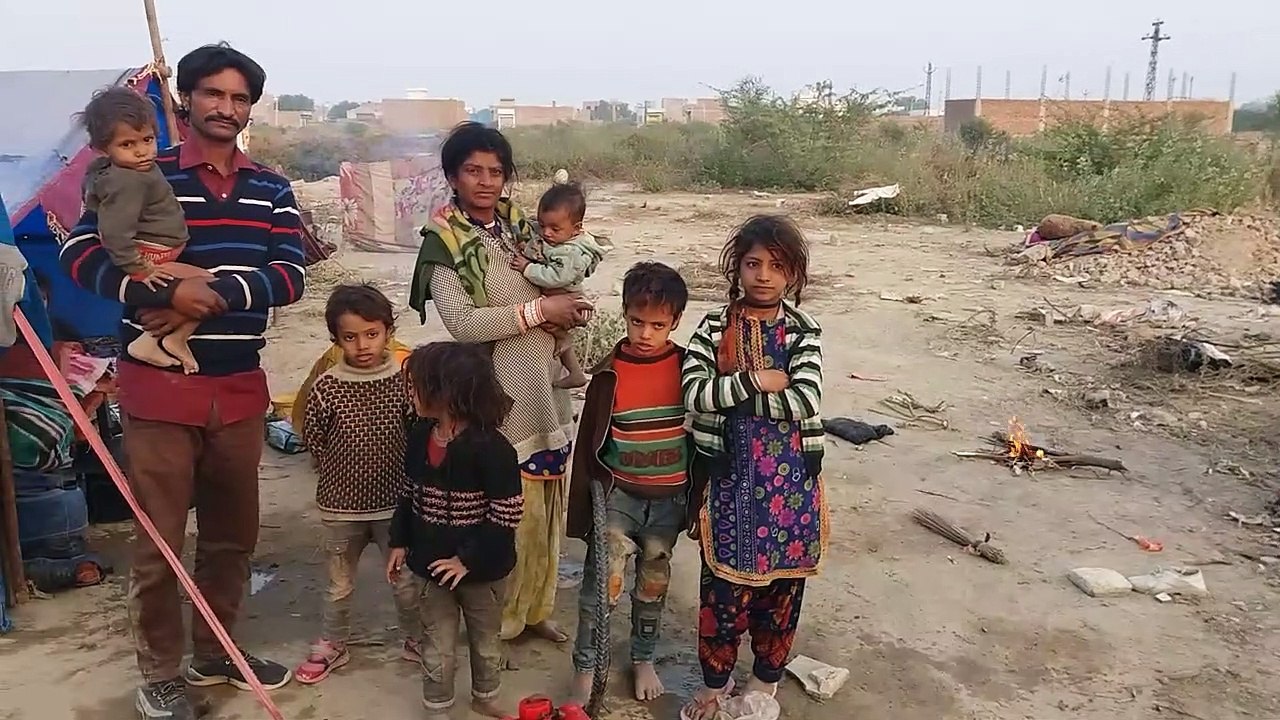 केन्द्र व राज्य सरकार के दो अभियानों को एक साथ पलीता