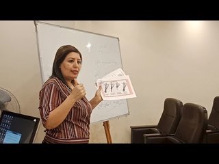 ورشة للعناية بالشعر في الغرفة التجارية لرفع كفاءة أصحاب المهنة