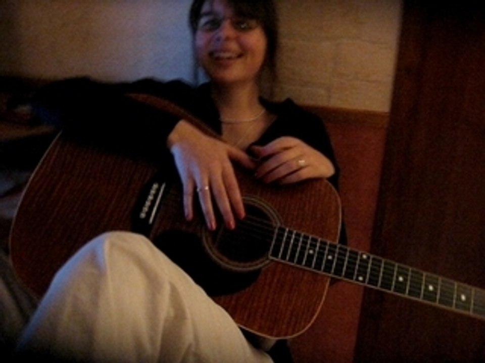 claire chante 2