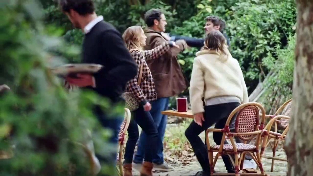 Plus belle la vie : [Indiscrétion] - Francesco sauve sa sœur d'une agression