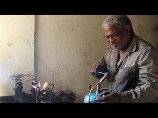 أقدم صنايعي بواجير جاز : كبرت ونفسي في معاش