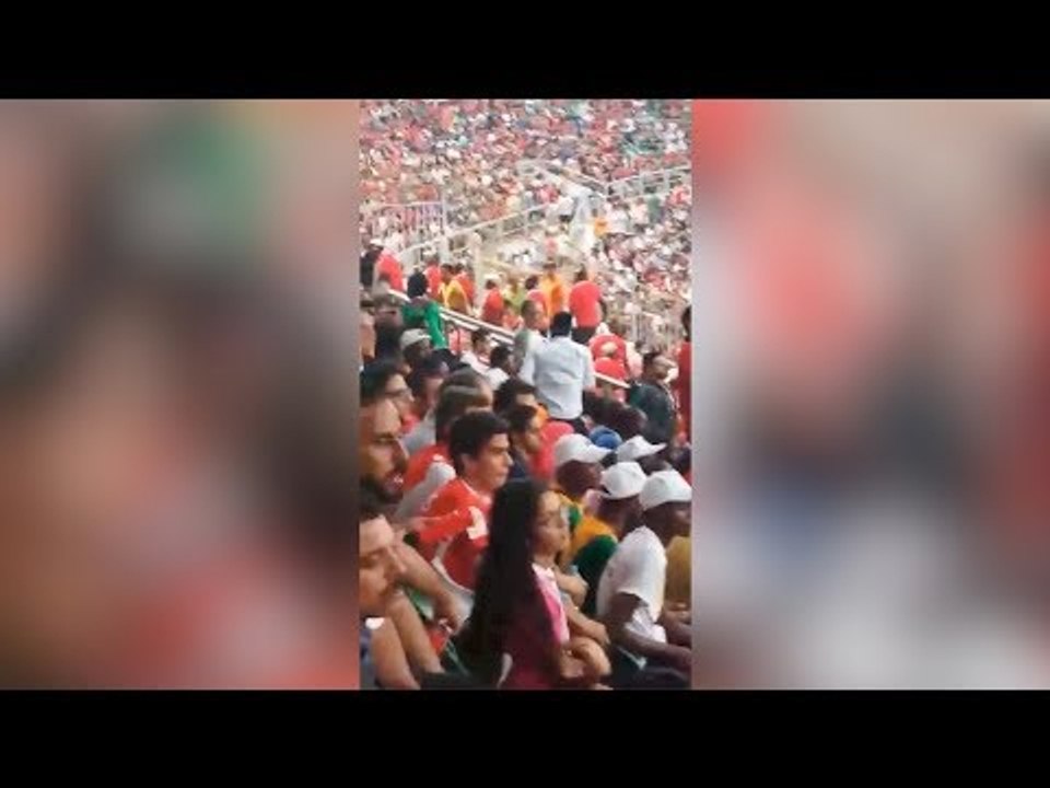 الجماهير تملأ مدرجات ستاد الدفاع الجوي خلال مباراة الجزائر والسنغال