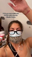 Maestra da positivo a coronavirus en pleno vuelo y se aísla 5 horas en el baño del avión