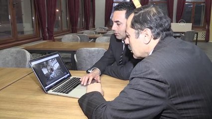 Karslı aşıklar AA'nın "Yılın Fotoğrafları"nı sazlı sözlü oyladı