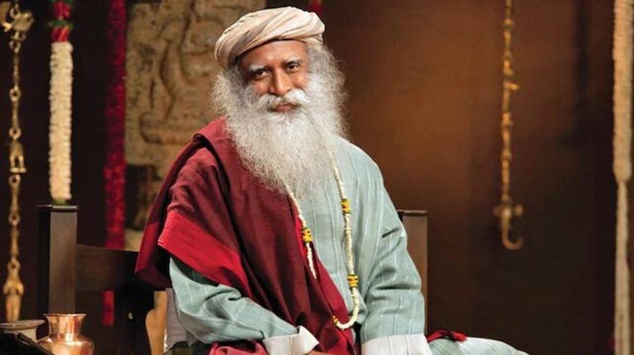 Conscious human beings vs compulsive human beings | Here's what Sadhguru says
