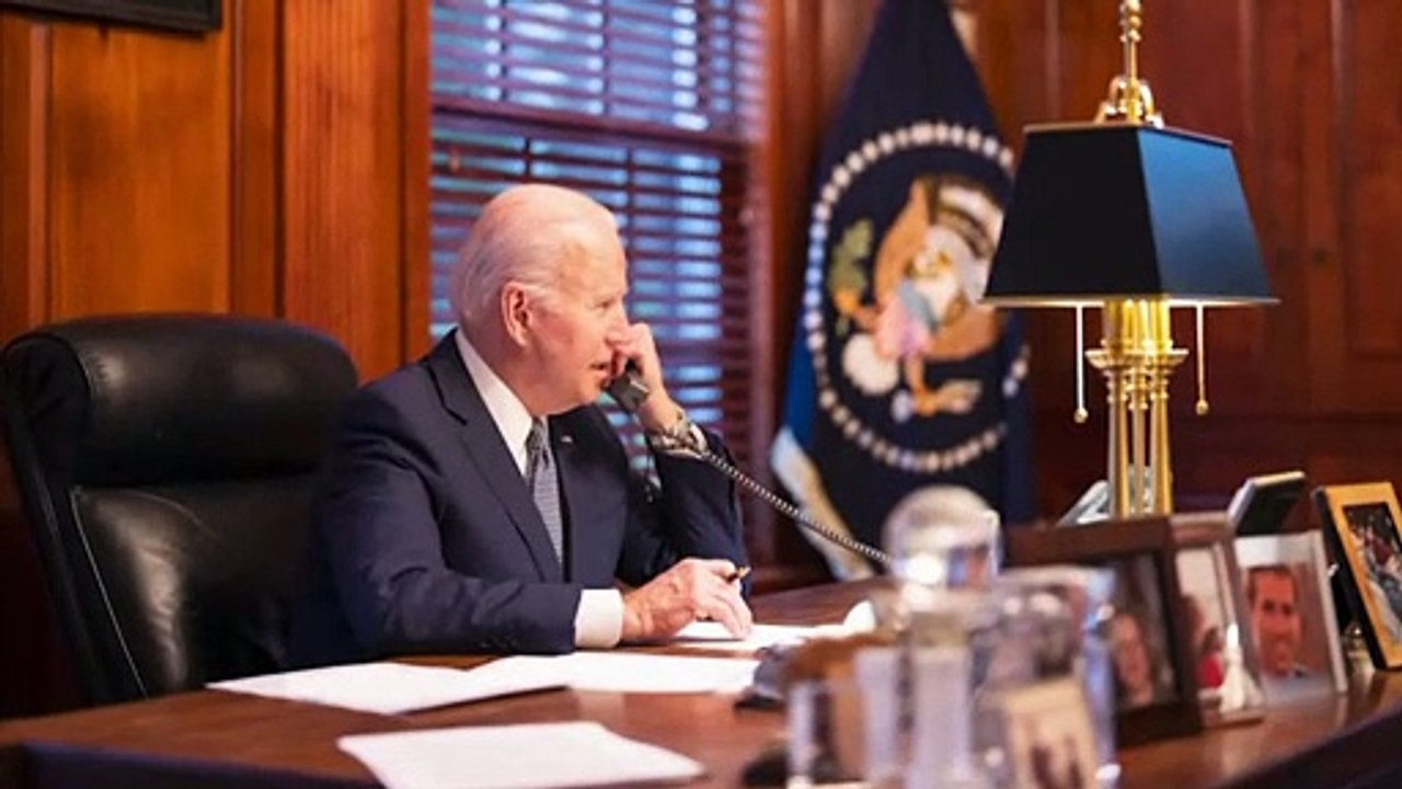 Beidseitige Warnungen und Drohungen: Putin und Biden erörtern die Ukraine-Frage fernmündlich