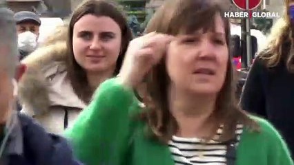 Fransa'da saniyede iki kişi pozitif: Maske zorunluluğu geri getirildi