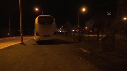 Son dakika haber... AFYONKARAHİSAR - Kaza yapan yolcu otobüsünün muavini yaralandı