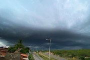 Meteorologista fala sobre enchentes na Bahia e possibilidades de fortes chuvas em outras regiões