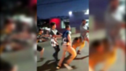 Vídeo mostra pancadaria que resultou em homem ferido à golpes de faca no Centro