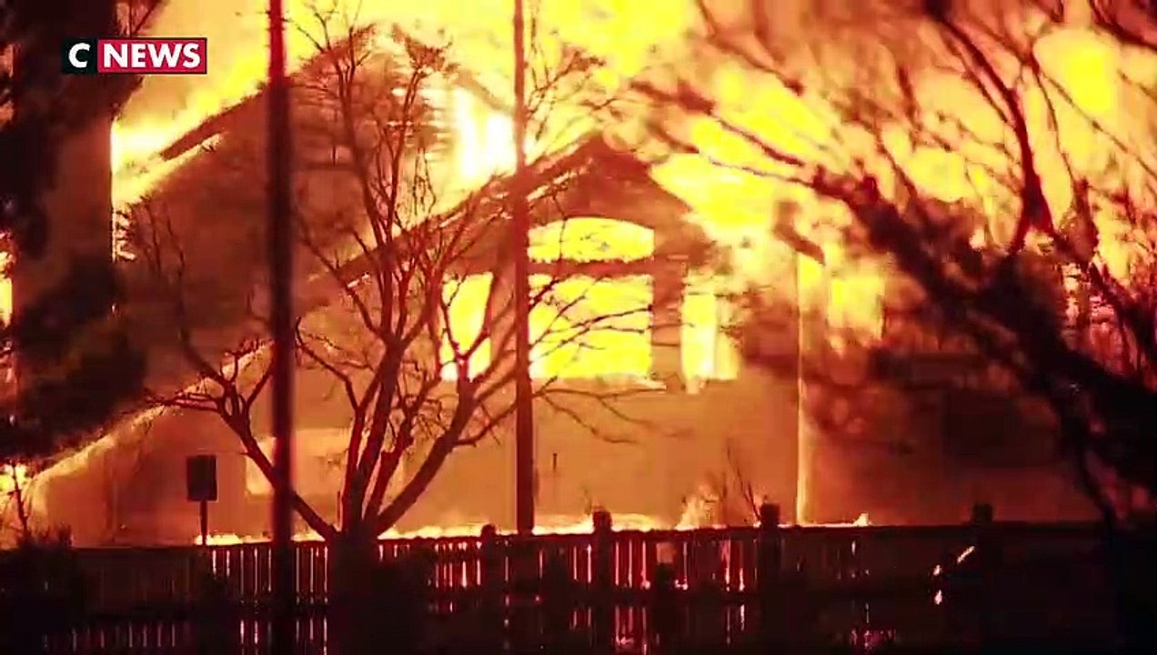 Etats-Unis: Des centaines de maisons ont été dé...