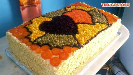 Torta salgada de pão de forma de frango