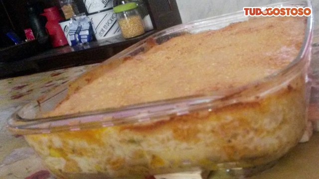 Lasanha de frango ao molho branco