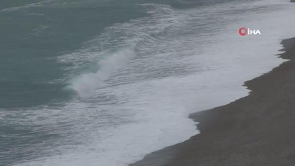 İkinci 'kırmızı kod' uyarısı alan Antalya'dan şaşırtan görüntüler