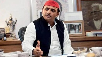 SP chief Akhilesh Yadav hits out at BJP over perfume raids | Watch