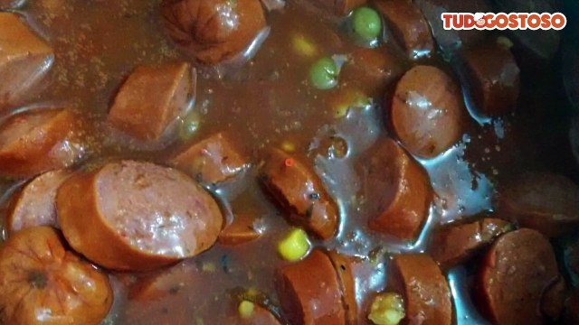 Cachorro quente simples, fácil e delicioso