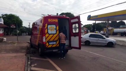 Download Video: Bombeiros atendem vítima de queda de veículo no Bairro Brasília