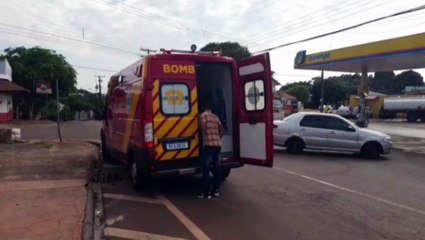 Bombeiros atendem vítima de queda de veículo no Bairro Brasília