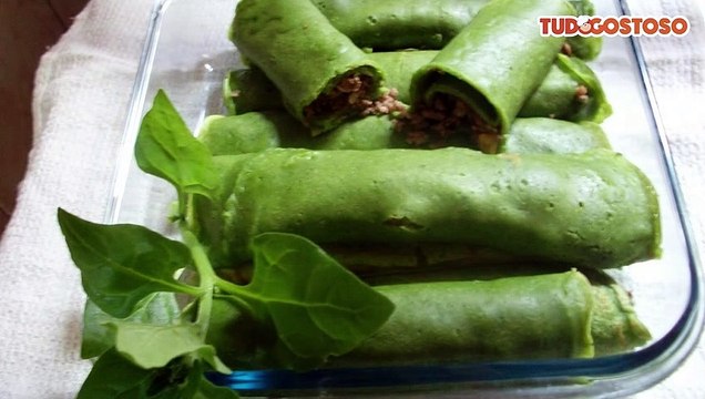 Panqueca de espinafre com carne moída