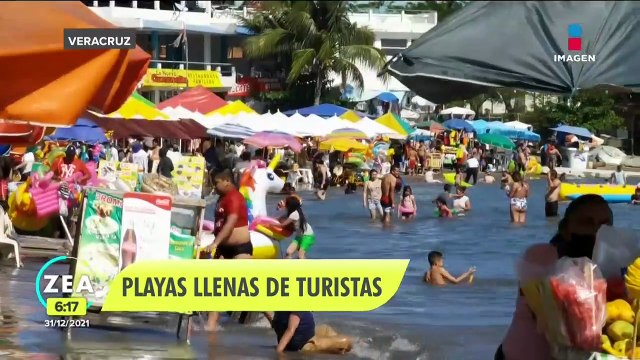 ¡Playas de Acapulco lucen llenas pese a la pandemia!